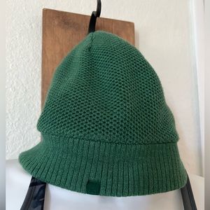 Lululemon green beanie hat